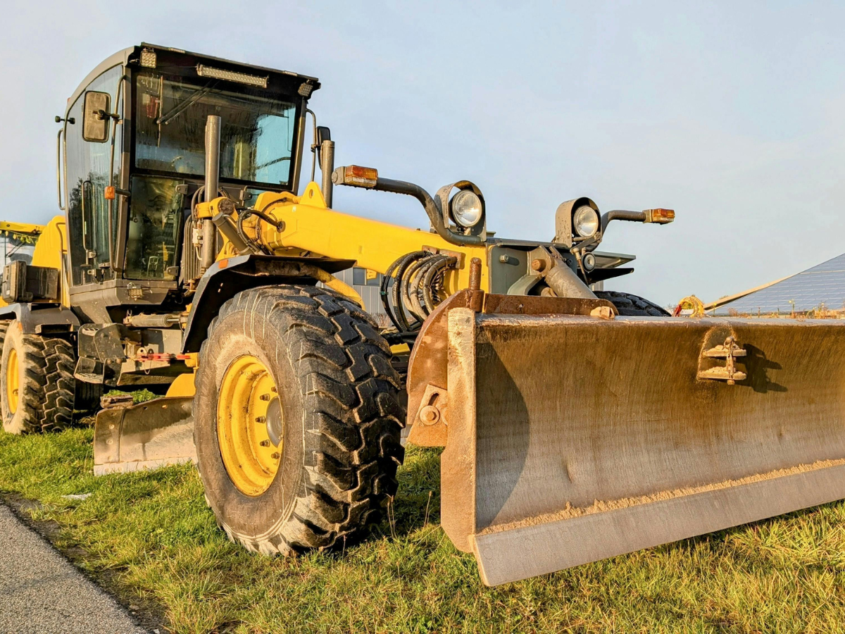 Drain Bros llc uses powerful machines like this for quick drainage and emergency sewer repairs in your neighborhood.